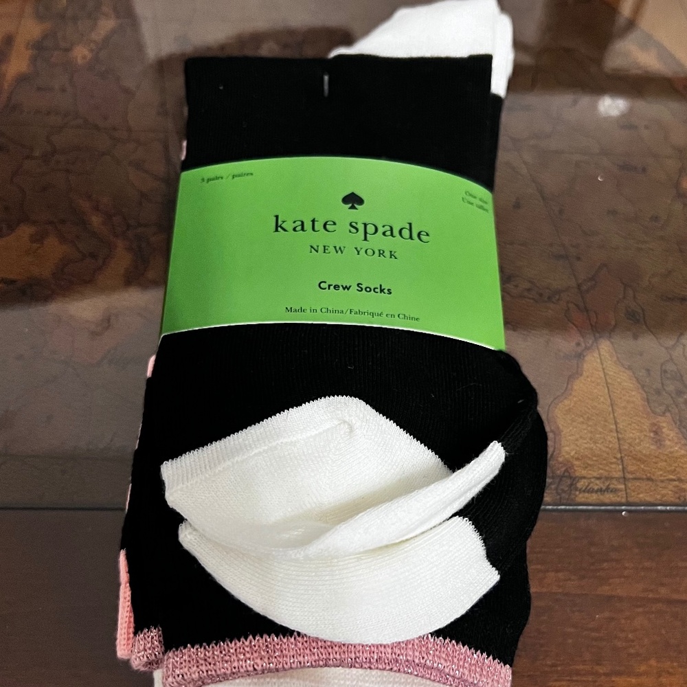 NWT KATE SPADE CREW SOCKS 3 PAIRS ONE SIZE